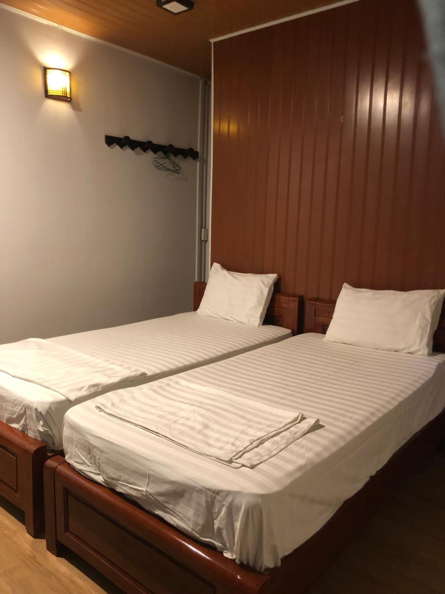 Nha Lan Homestay Hội An Buitenkant foto